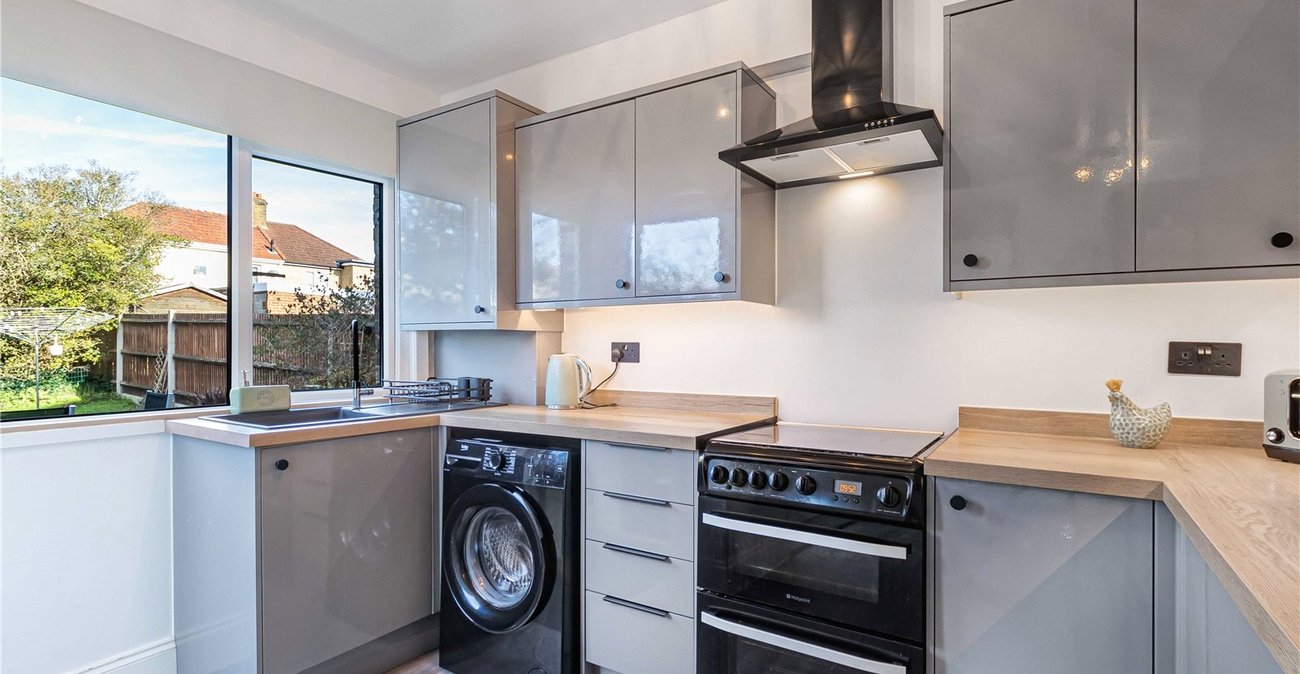 3 bedroom house for sale in Welling | Robinson Jackson