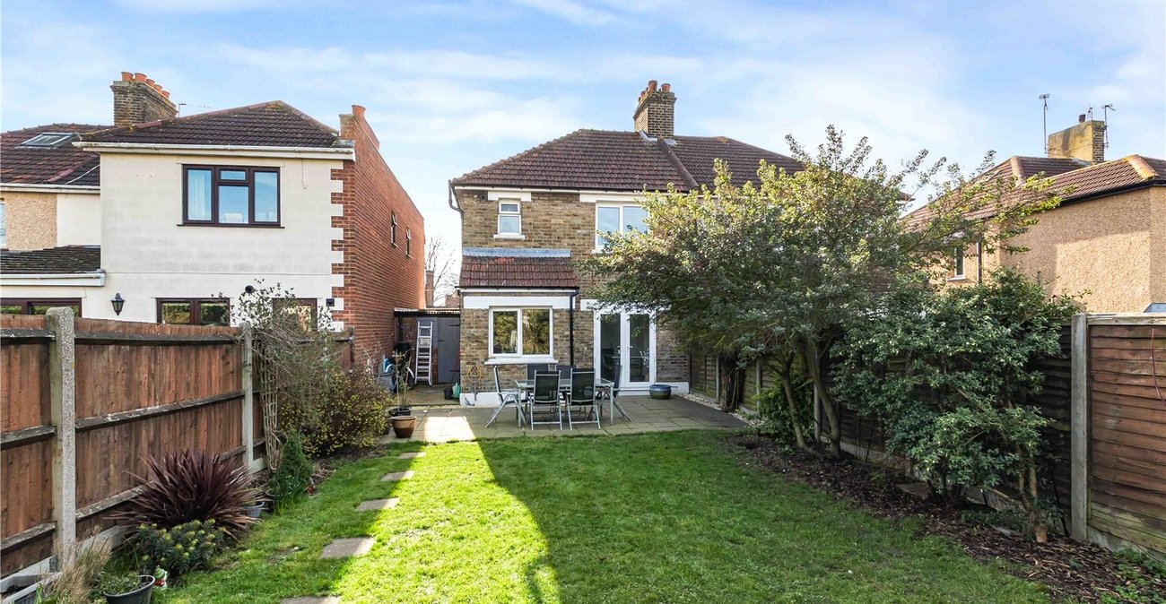 3 bedroom house for sale in Welling | Robinson Jackson