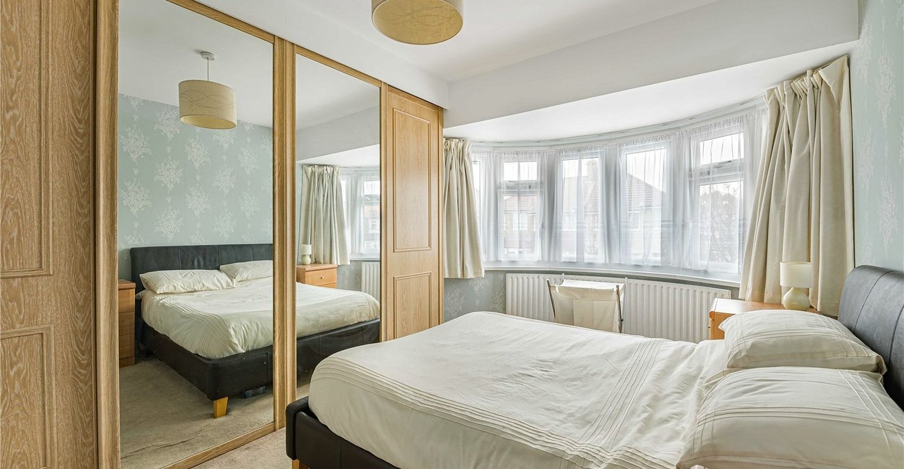 3 bedroom house for sale in Welling | Robinson Jackson