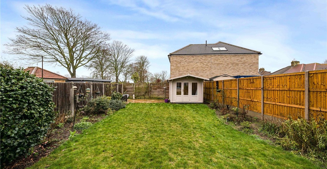 3 bedroom house for sale in Welling | Robinson Jackson