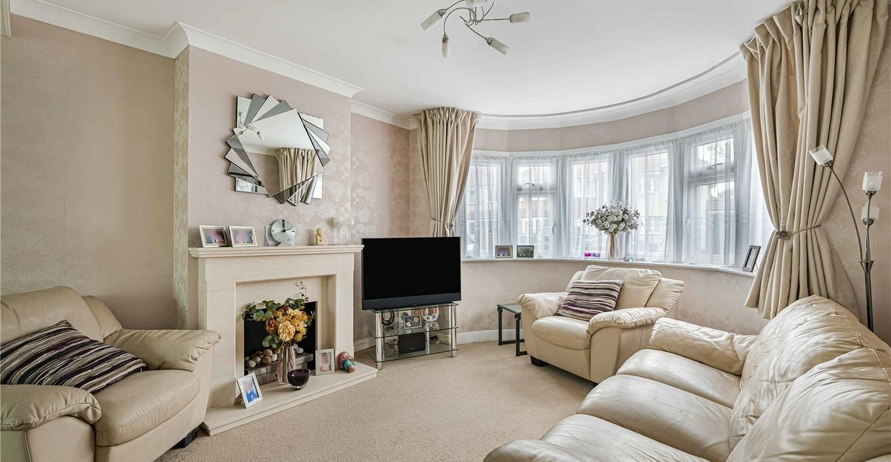 3 bedroom house for sale in Welling | Robinson Jackson