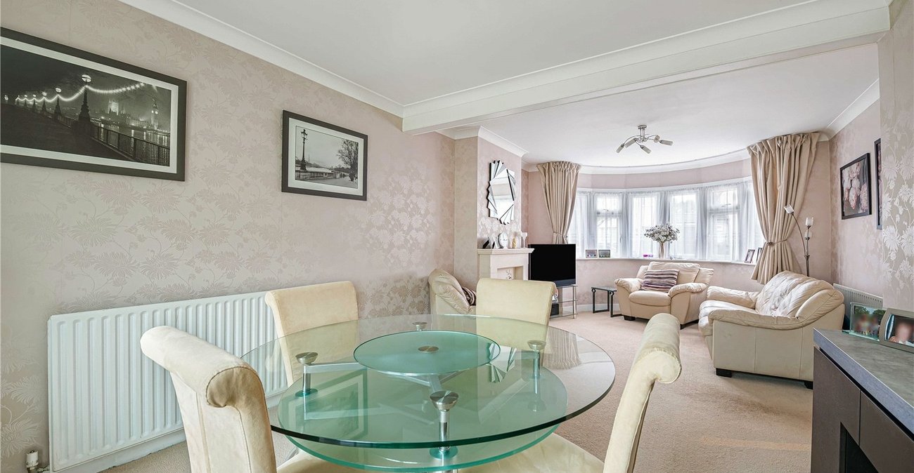 3 bedroom house for sale in Welling | Robinson Jackson