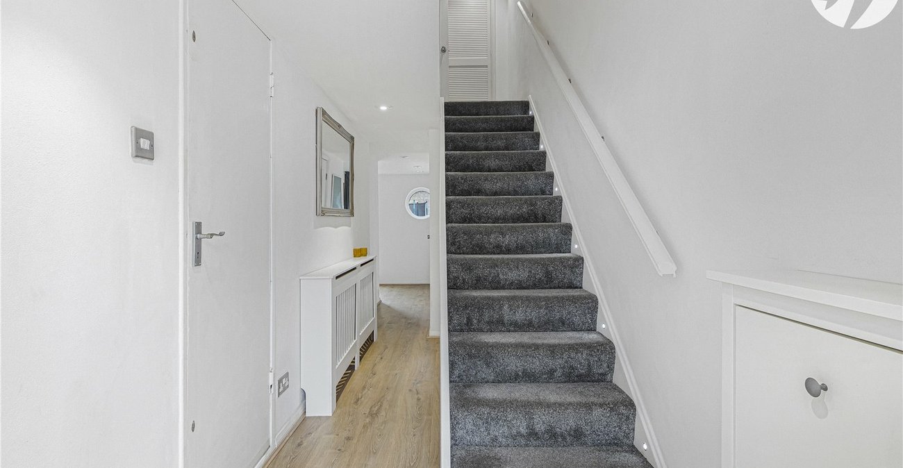 3 bedroom house for sale in Swanley | Robinson Jackson