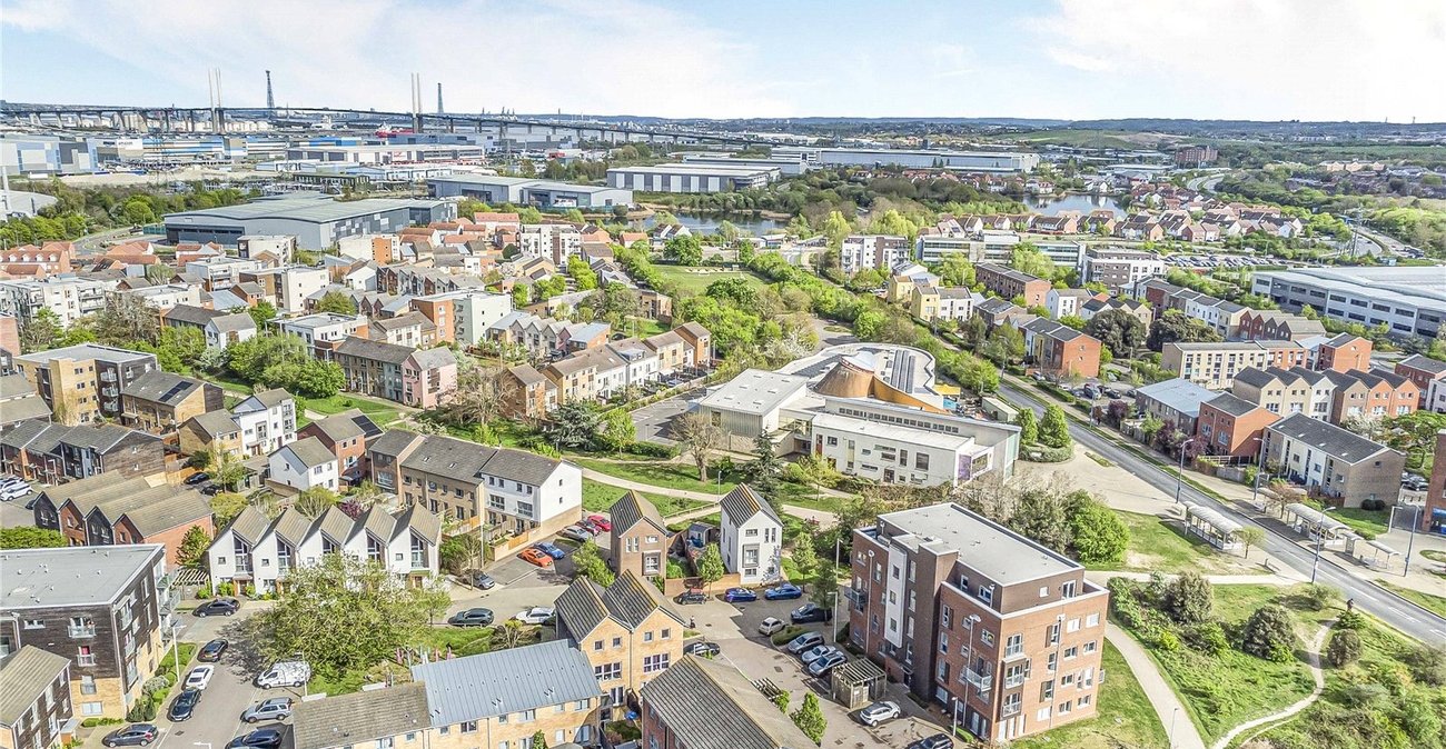 2 bedroom property for sale in Stones Avenue | Robinson Jackson