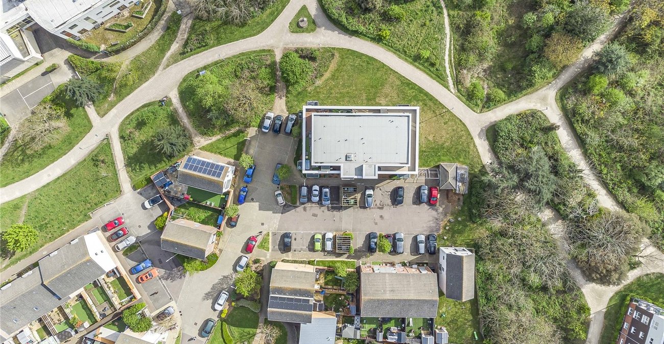 2 bedroom property for sale in Stones Avenue | Robinson Jackson