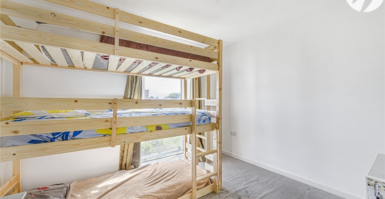 2 bedroom property for sale in Stones Avenue | Robinson Jackson