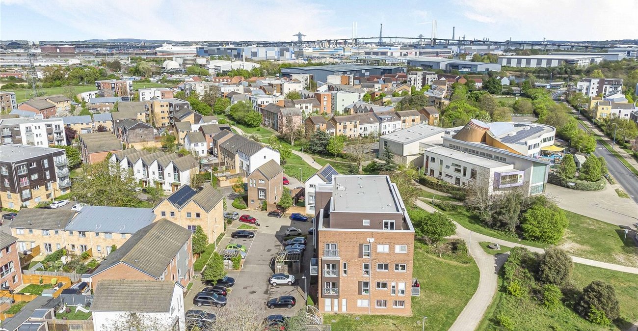 2 bedroom property for sale in Stones Avenue | Robinson Jackson