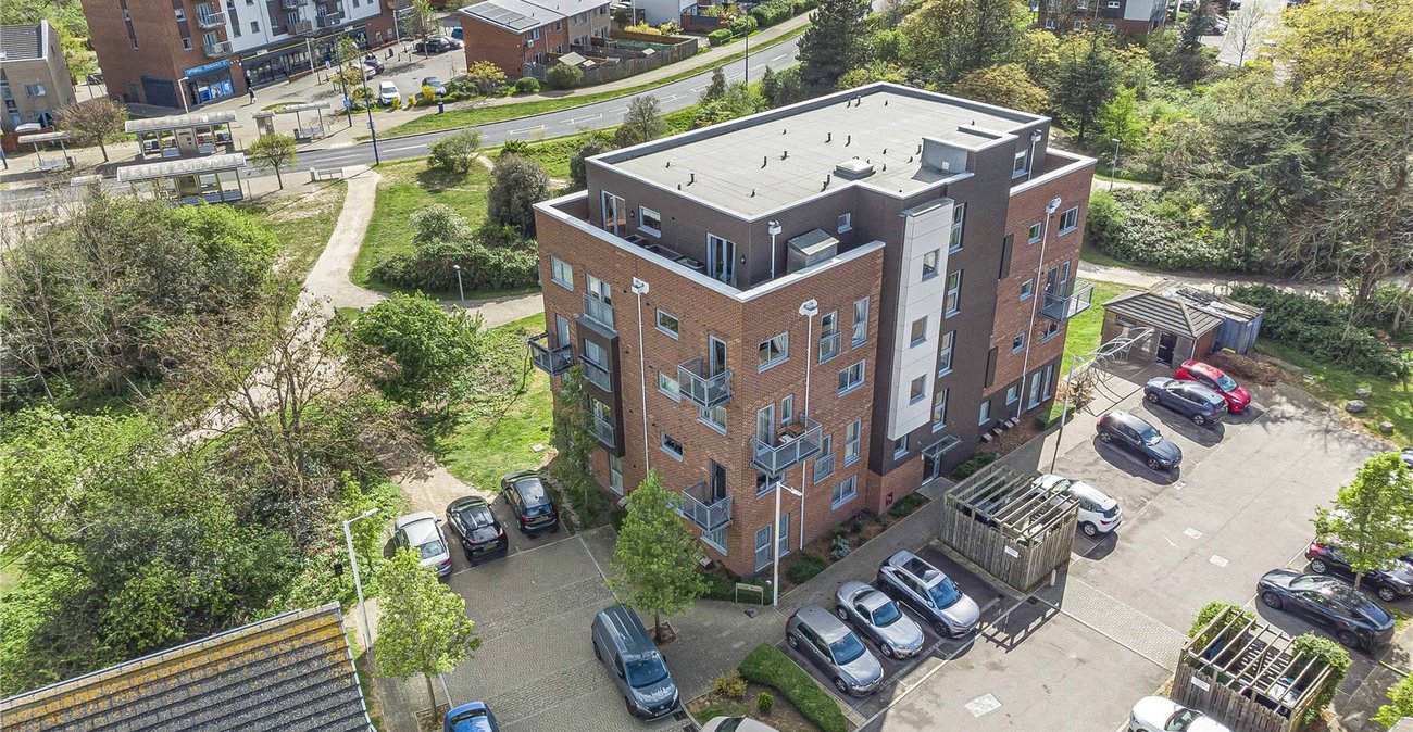 2 bedroom property for sale in Stones Avenue | Robinson Jackson