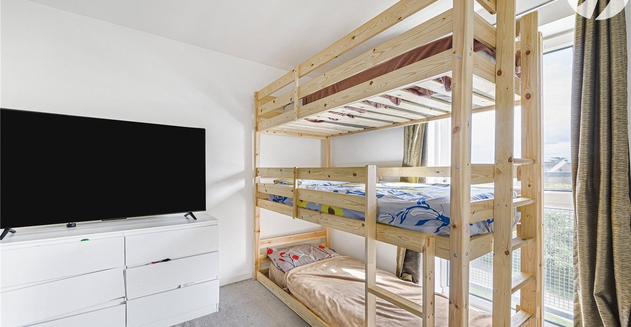 2 bedroom property for sale in Stones Avenue | Robinson Jackson