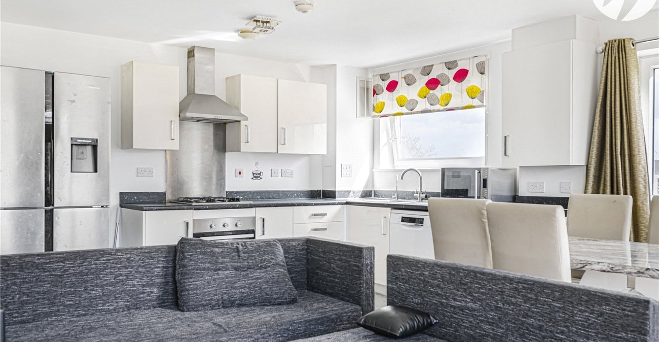 2 bedroom property for sale in Stones Avenue | Robinson Jackson