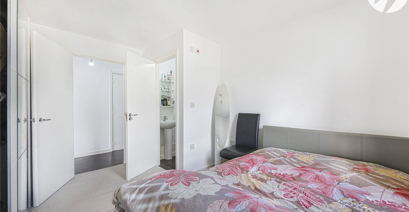 2 bedroom property for sale in Stones Avenue | Robinson Jackson