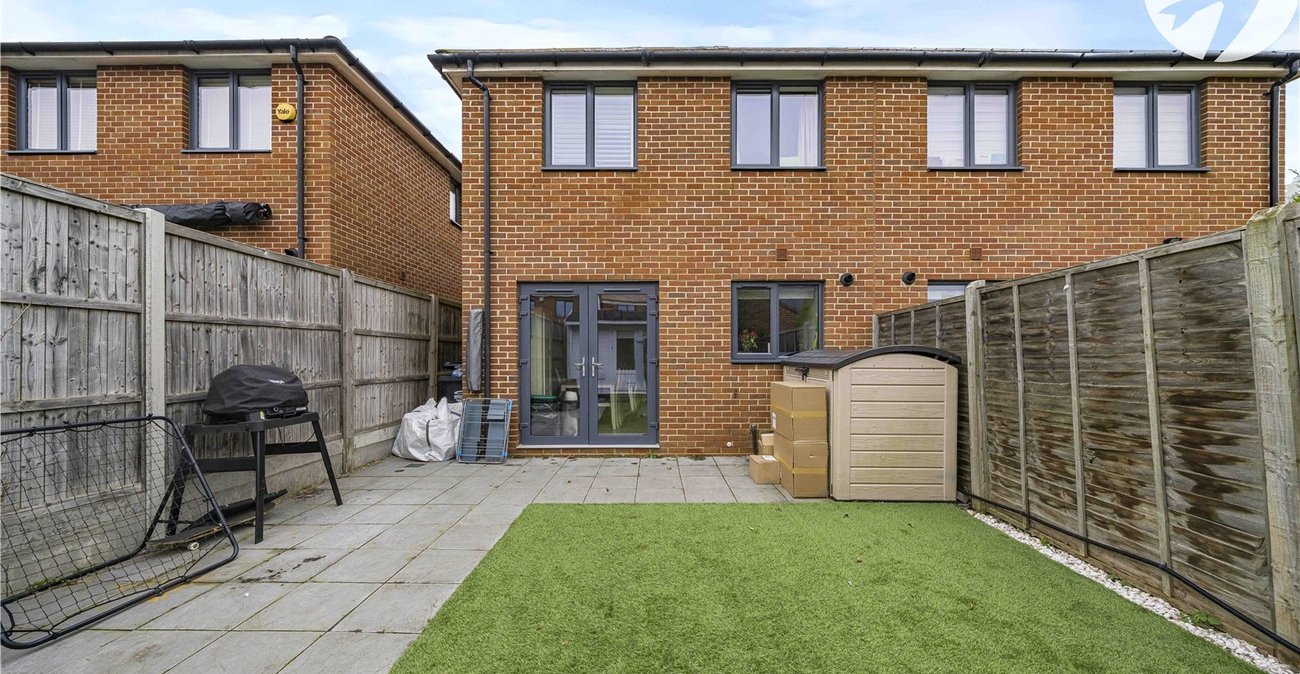 3 bedroom house for sale in Castle Hill | Robinson Jackson