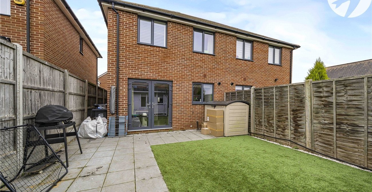 3 bedroom house for sale in Castle Hill | Robinson Jackson