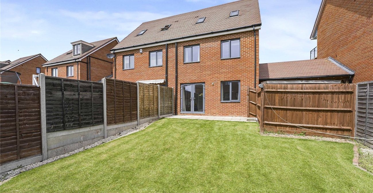 4 bedroom house for sale in Castle Hill | Robinson Jackson