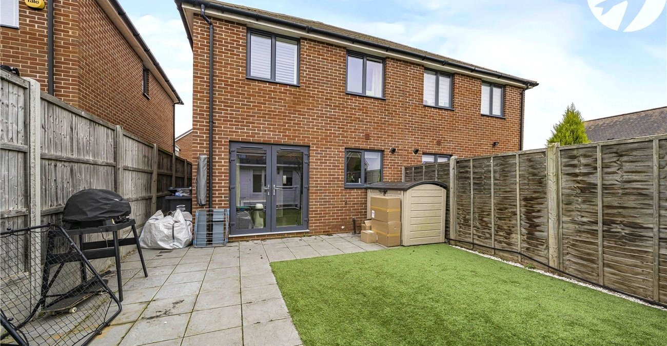 3 bedroom house for sale in Castle Hill | Robinson Jackson
