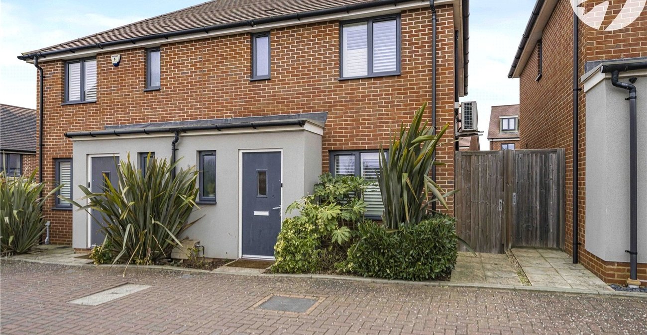 3 bedroom house for sale in Castle Hill | Robinson Jackson