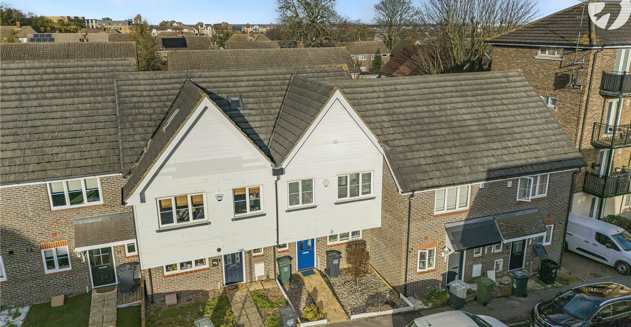 3 bedroom house for sale in Dartford | Robinson Jackson