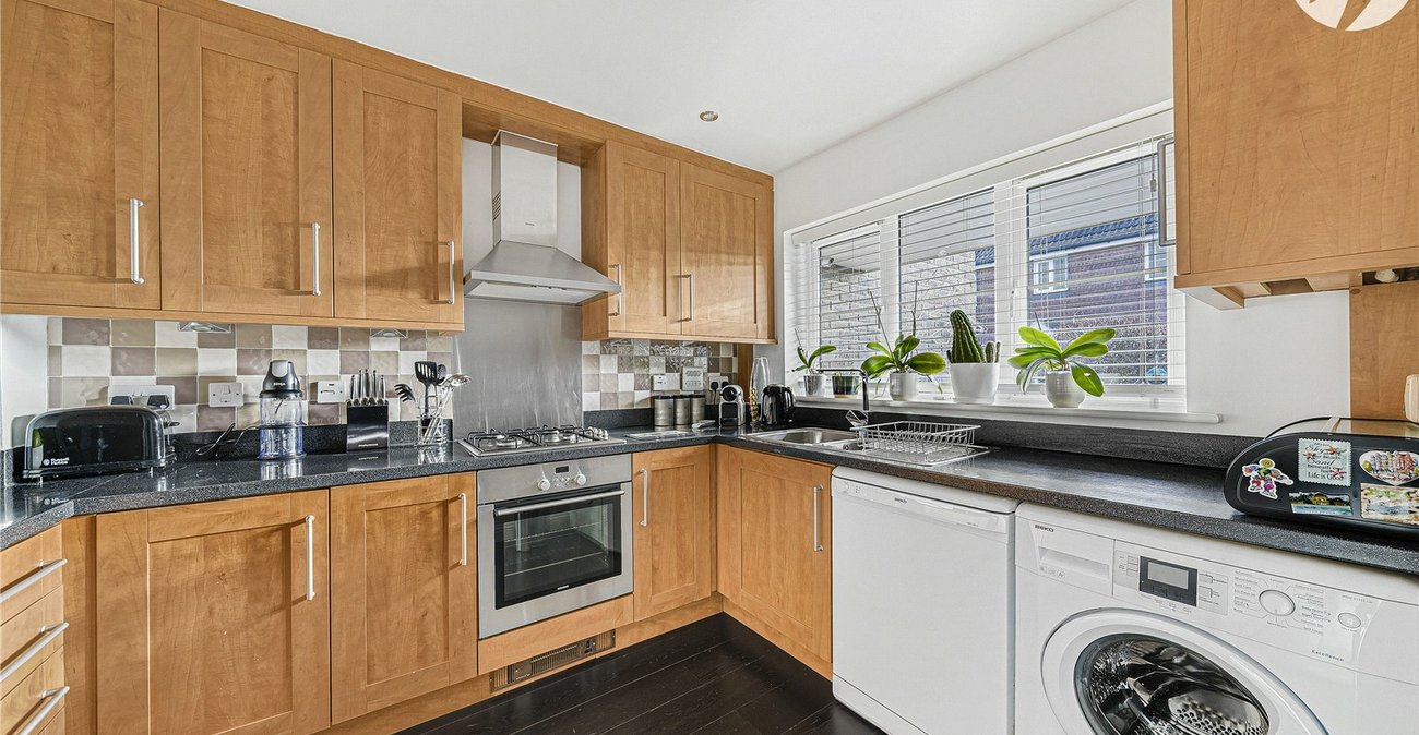 3 bedroom house for sale in Dartford | Robinson Jackson