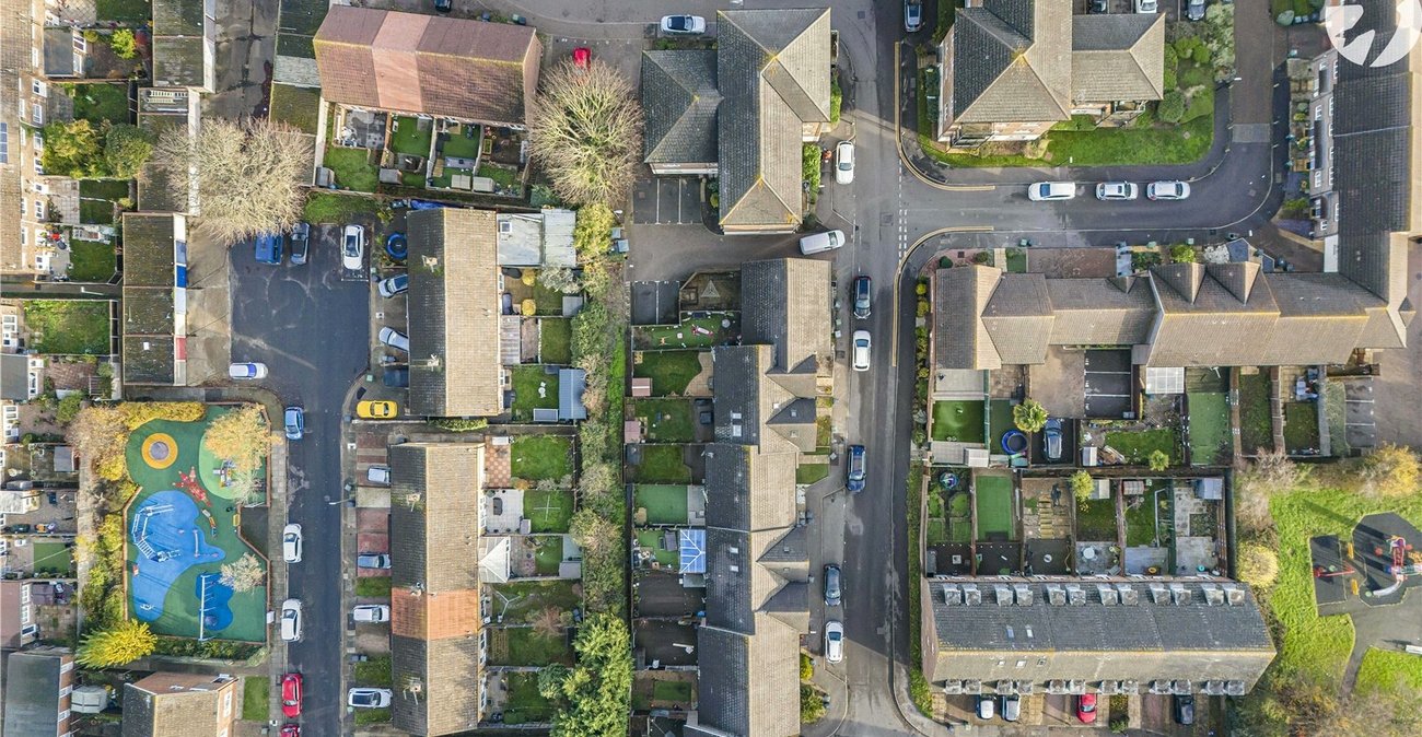 3 bedroom house for sale in Dartford | Robinson Jackson