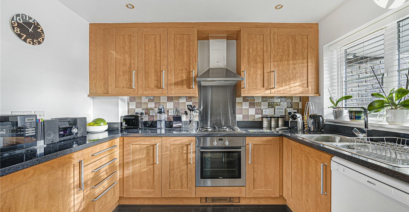 3 bedroom house for sale in Dartford | Robinson Jackson