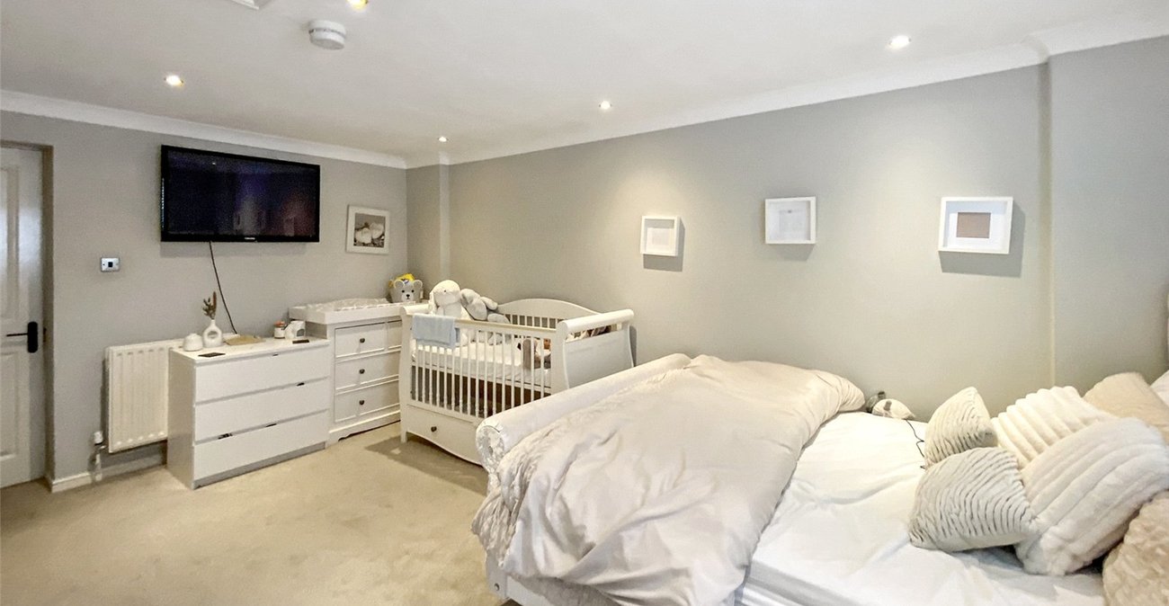 5 bedroom house for sale in Sittingbourne | Robinson Michael & Jackson