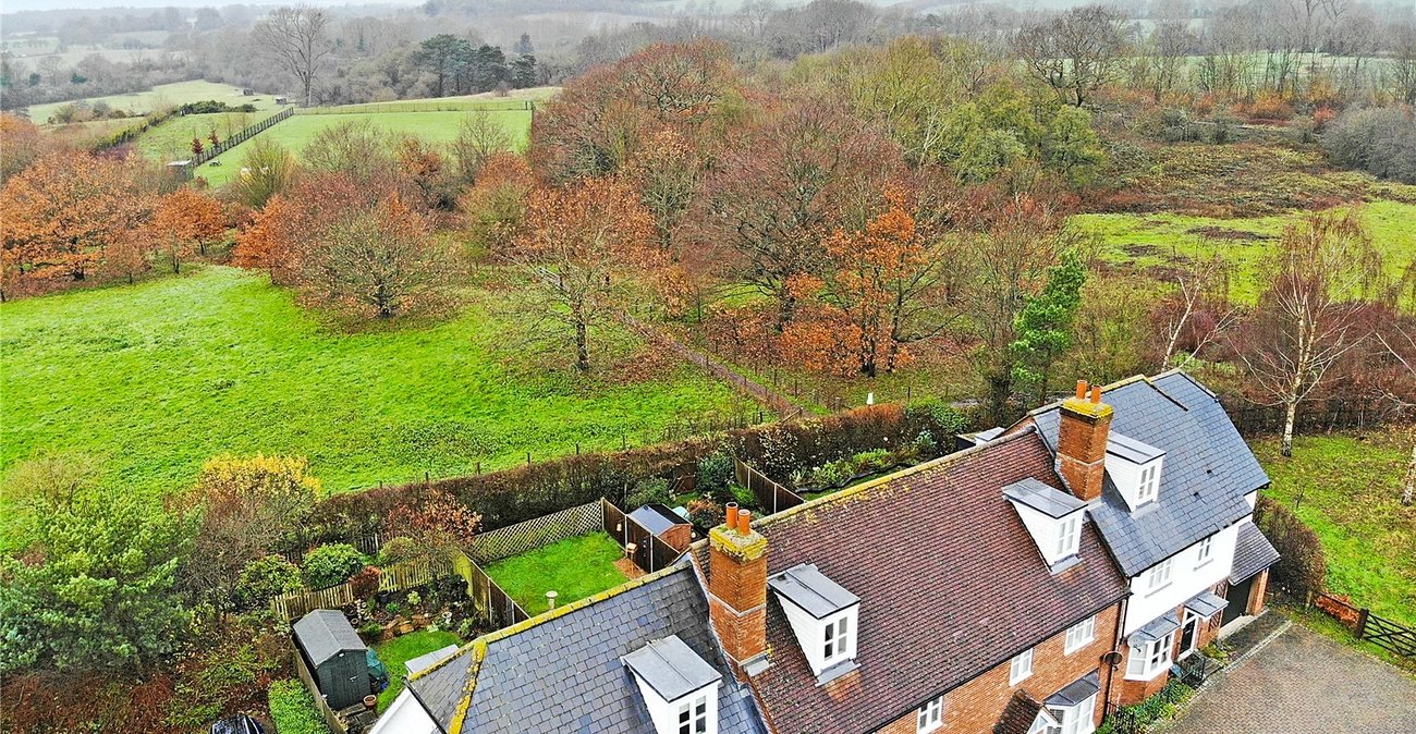 3 bedroom property for sale in Harrietsham | Robinson Michael & Jackson