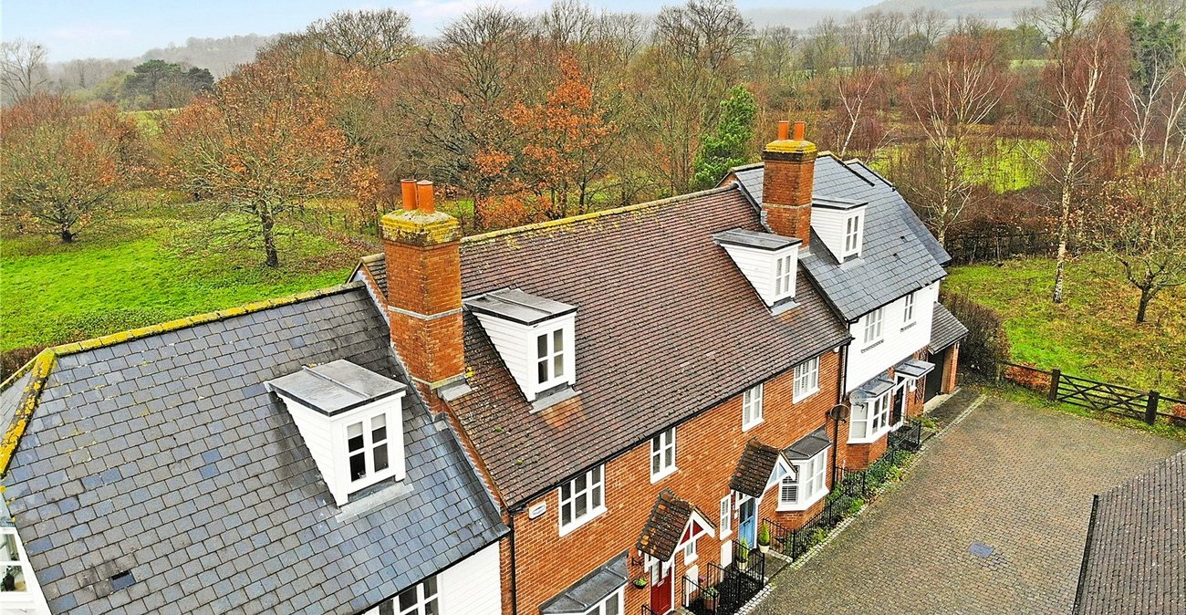 3 bedroom property for sale in Harrietsham | Robinson Michael & Jackson