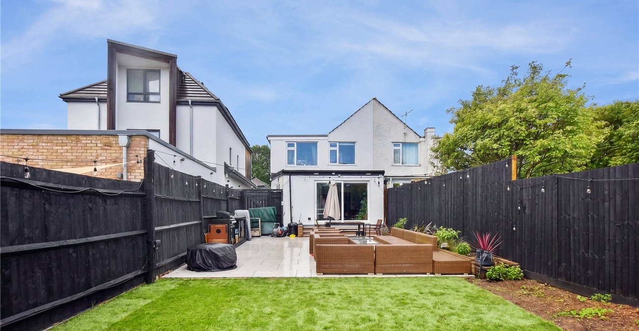 4 bedroom house for sale in Bexley | Robinson Jackson