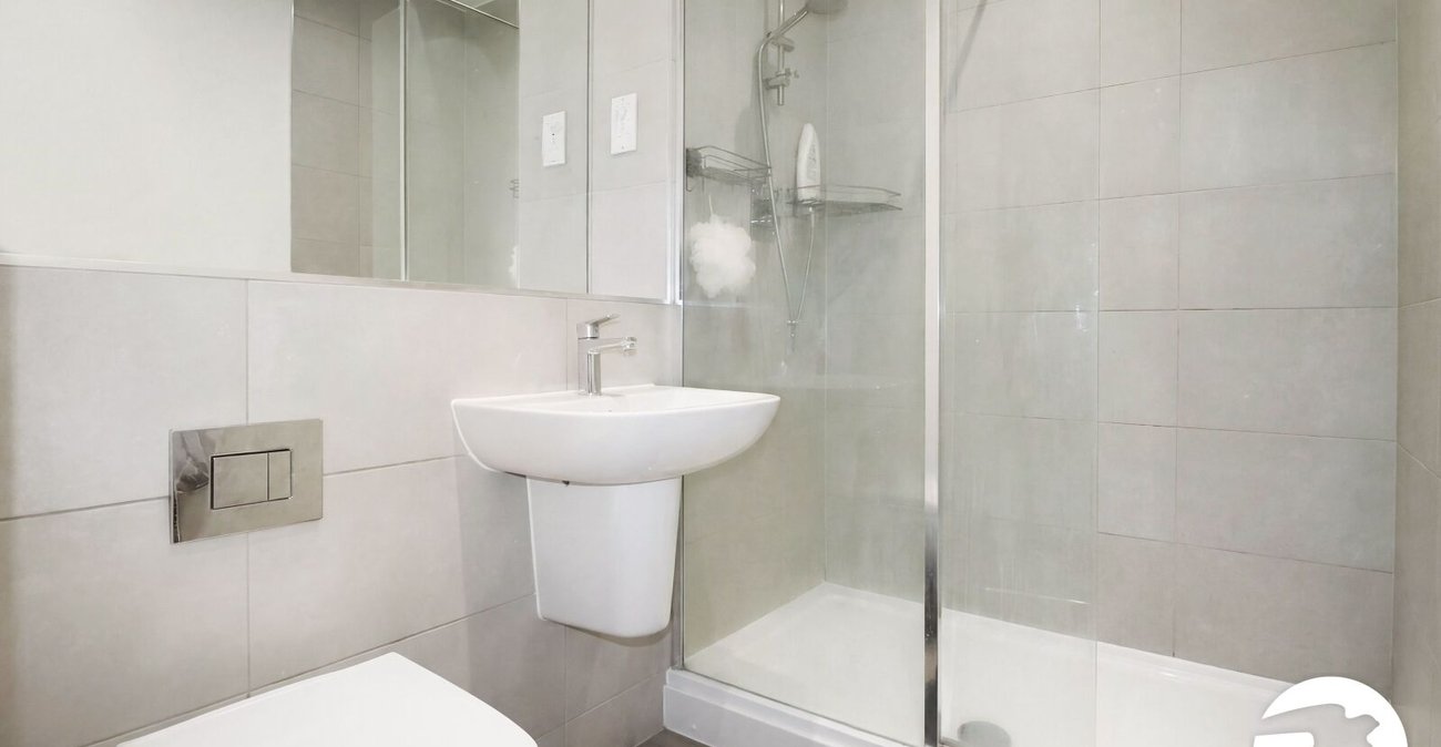 2 bedroom property for sale in Erith | Robinson Jackson