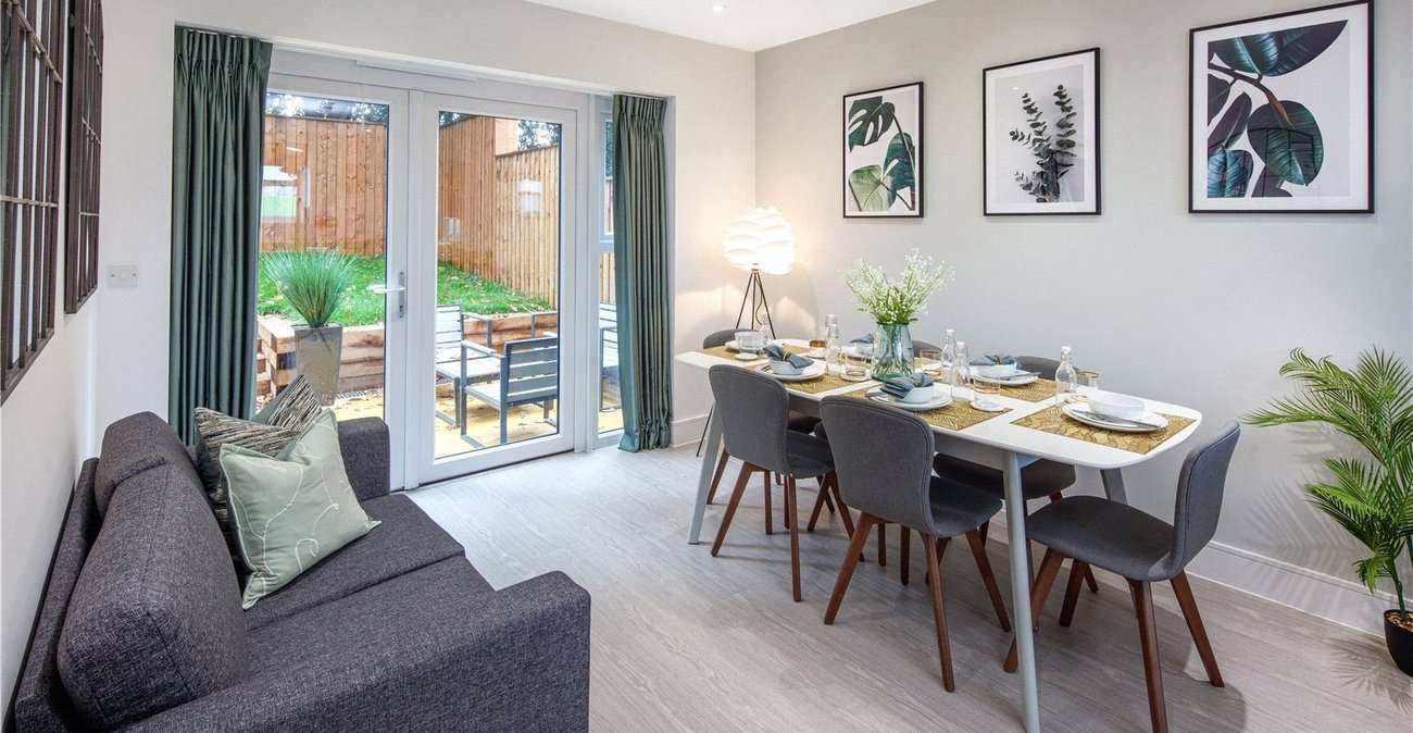 4 bedroom house for sale in Erith | Robinson Jackson