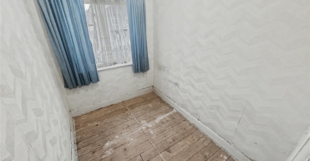 3 bedroom house for sale in Welling | Robinson Jackson