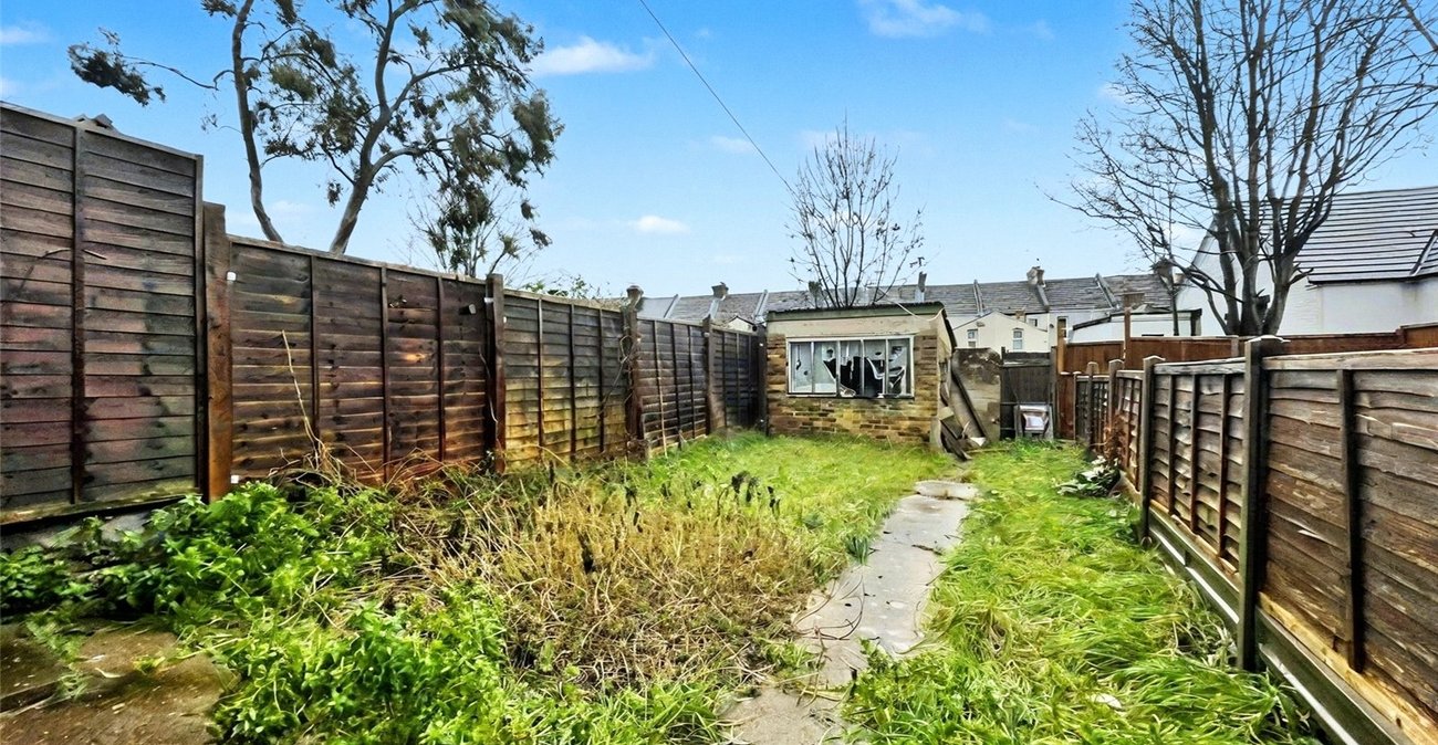 3 bedroom house for sale in Gillingham | Robinson Michael & Jackson