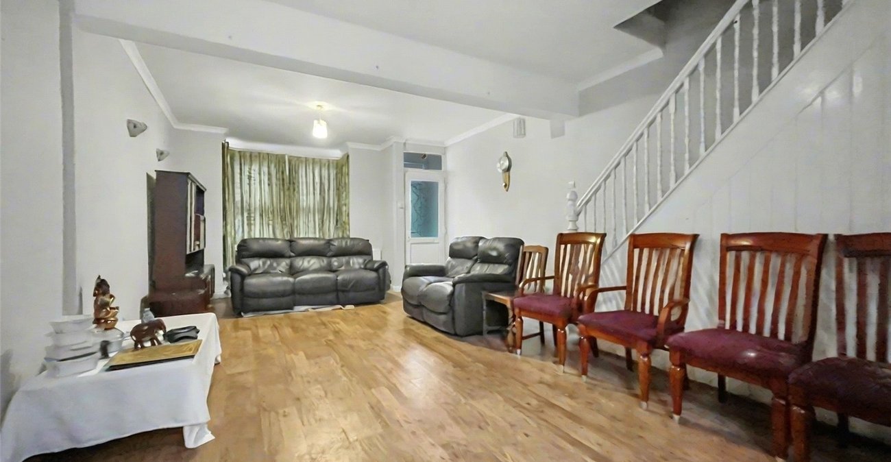 3 bedroom house for sale in Gillingham | Robinson Michael & Jackson