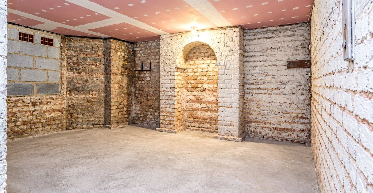 1 bedroom property for sale in Gillingham | Robinson Michael & Jackson