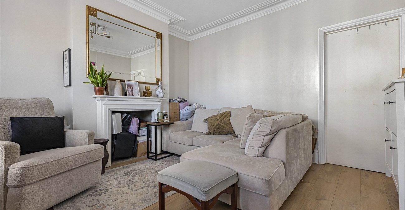 1 bedroom property for sale in Gillingham | Robinson Michael & Jackson