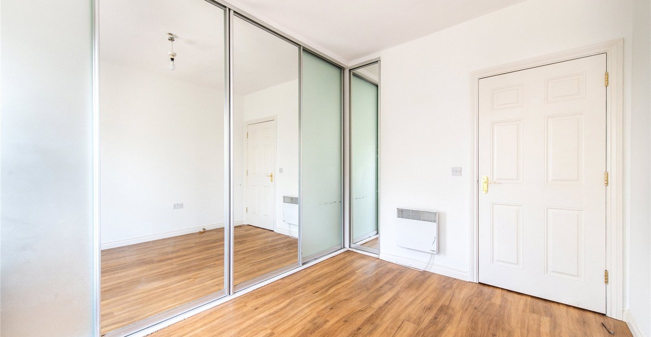 2 bedroom property for sale in Maidstone | Robinson Michael & Jackson