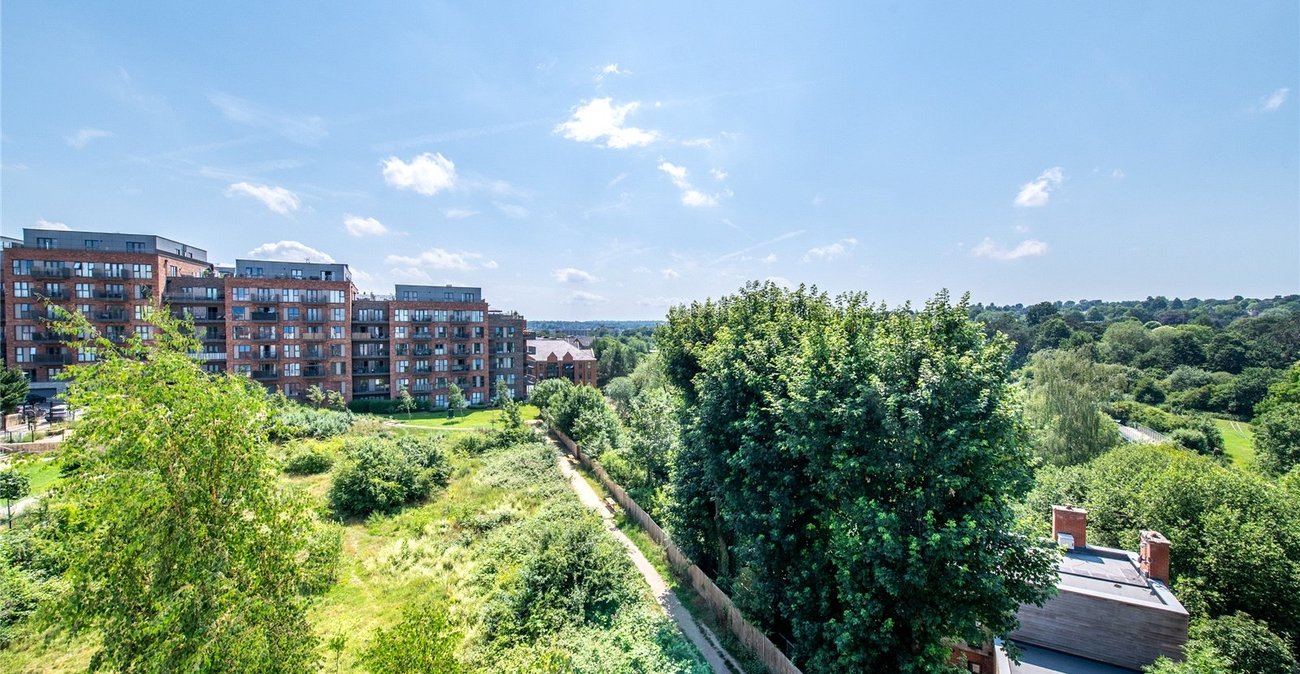 2 bedroom property for sale in Maidstone | Robinson Michael & Jackson
