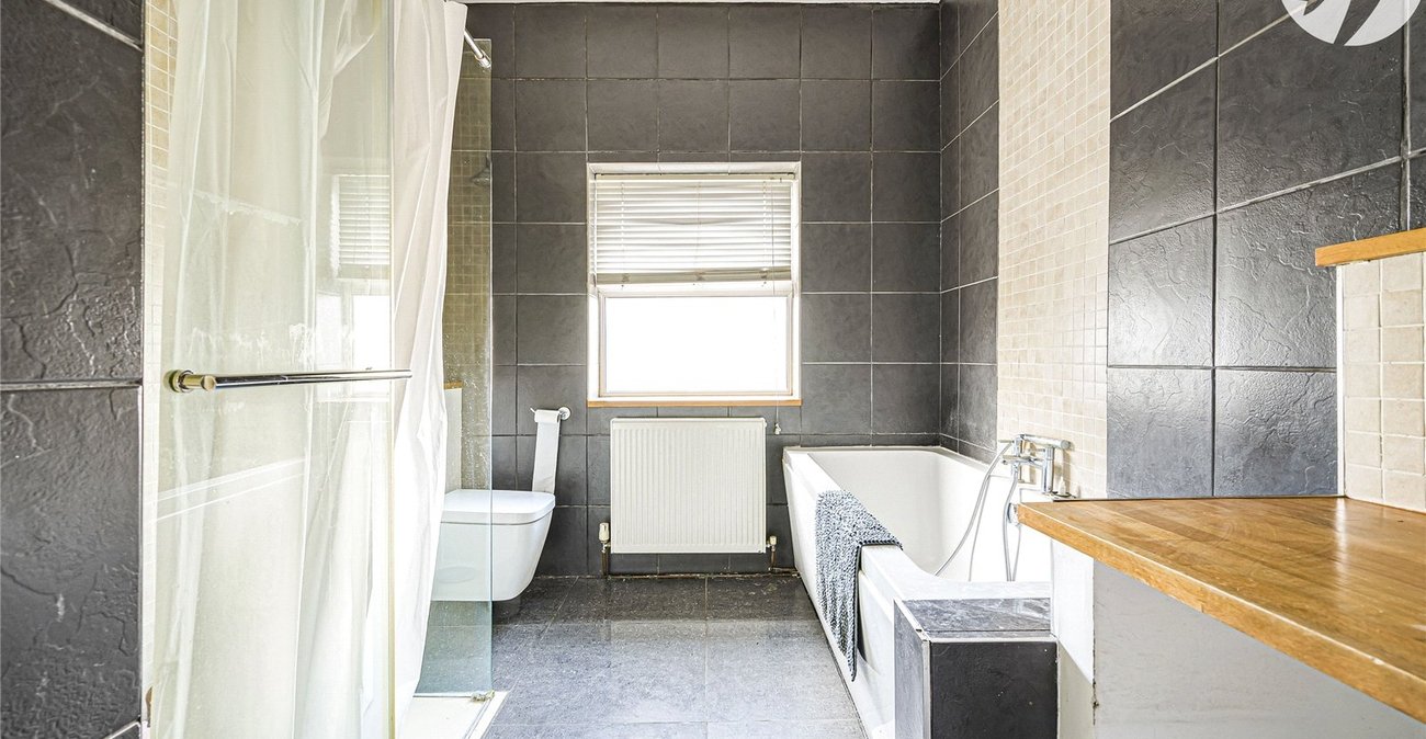 4 bedroom house for sale in Plumstead | Robinson Jackson