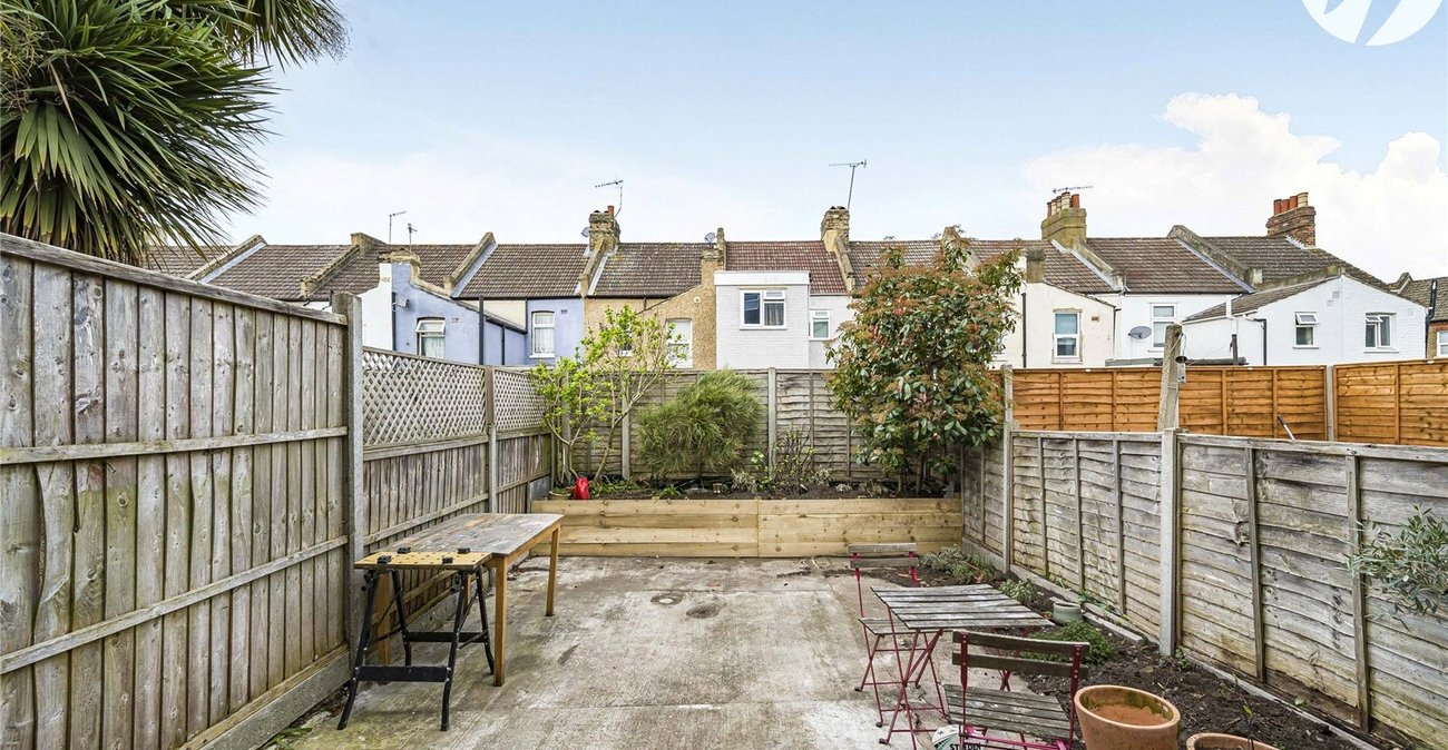 4 bedroom house for sale in Plumstead | Robinson Jackson