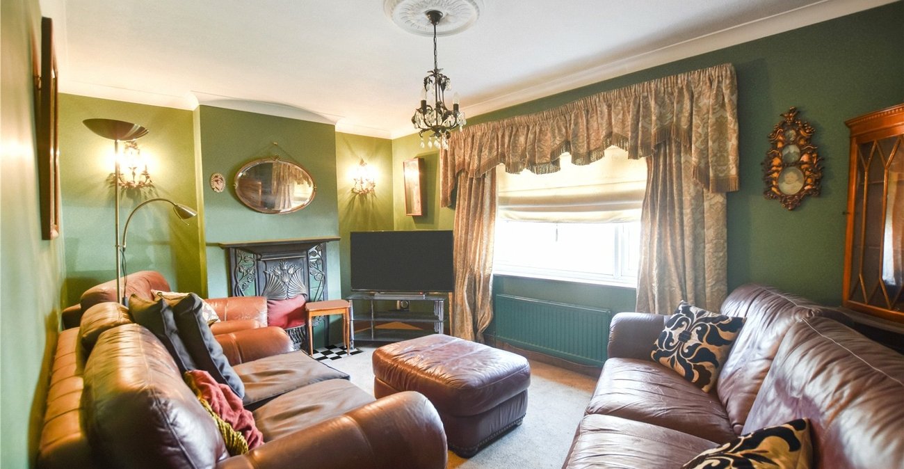 2 bedroom house for sale in Bexley | Robinson Jackson