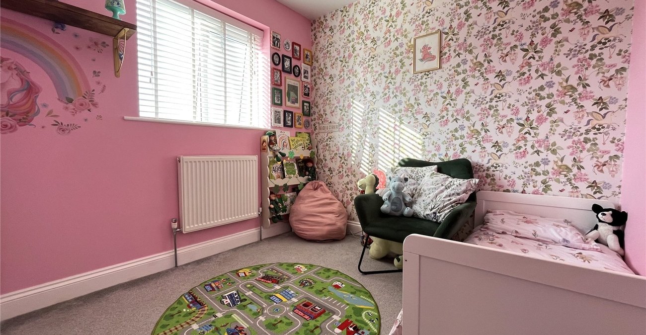 2 bedroom house for sale in Chatham | Robinson Michael & Jackson