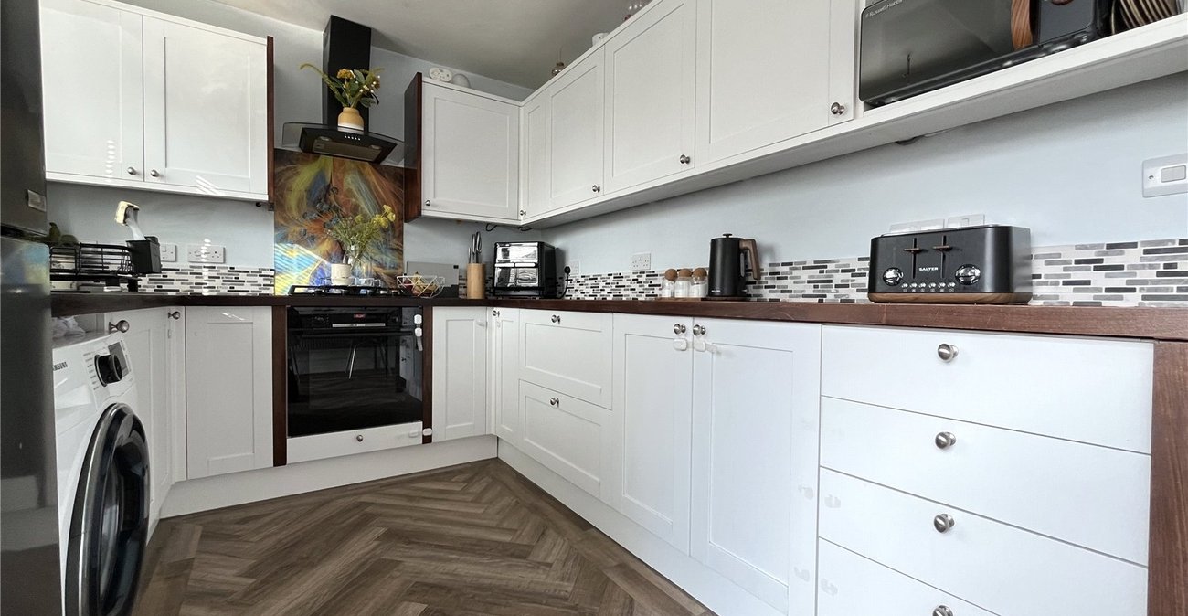 2 bedroom house for sale in Chatham | Robinson Michael & Jackson