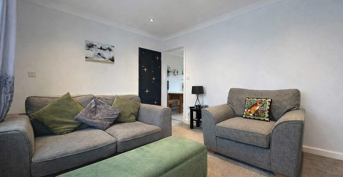 2 bedroom house for sale in Davis Estate | Robinson Michael & Jackson