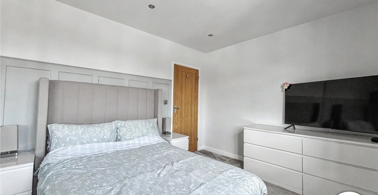 2 bedroom house for sale in Davis Estate | Robinson Michael & Jackson