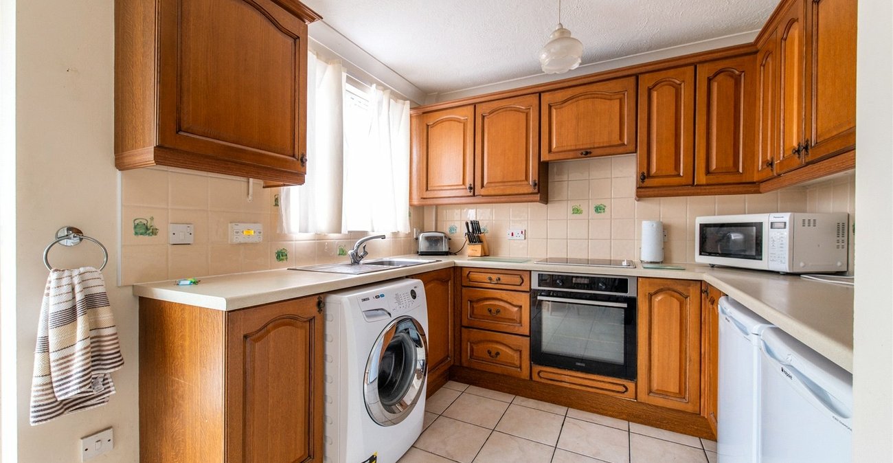 3 bedroom house for sale in Gravesend | Robinson Michael & Jackson