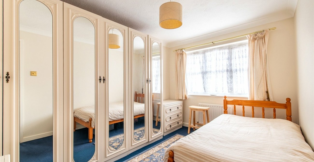 3 bedroom house for sale in Gravesend | Robinson Michael & Jackson