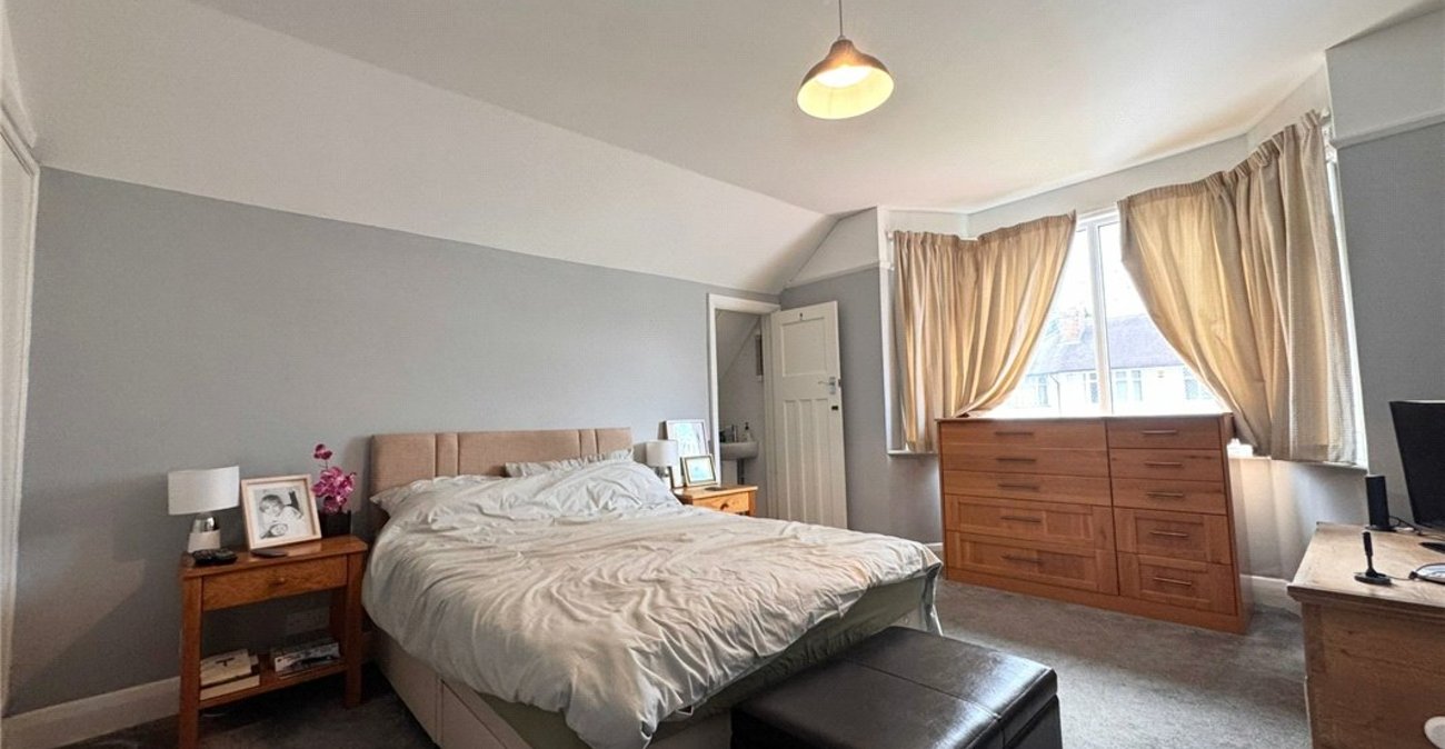 3 bedroom house for sale in Orpington | Robinson Jackson