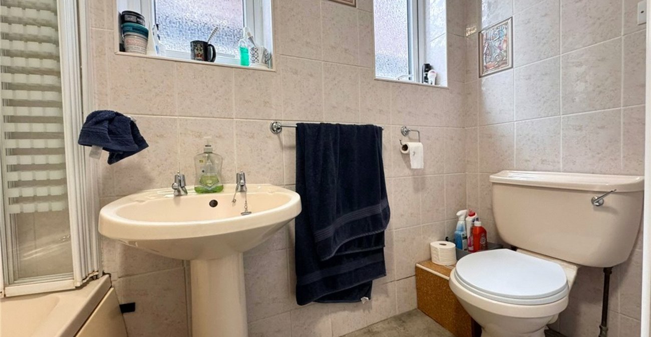 3 bedroom house for sale in Orpington | Robinson Jackson