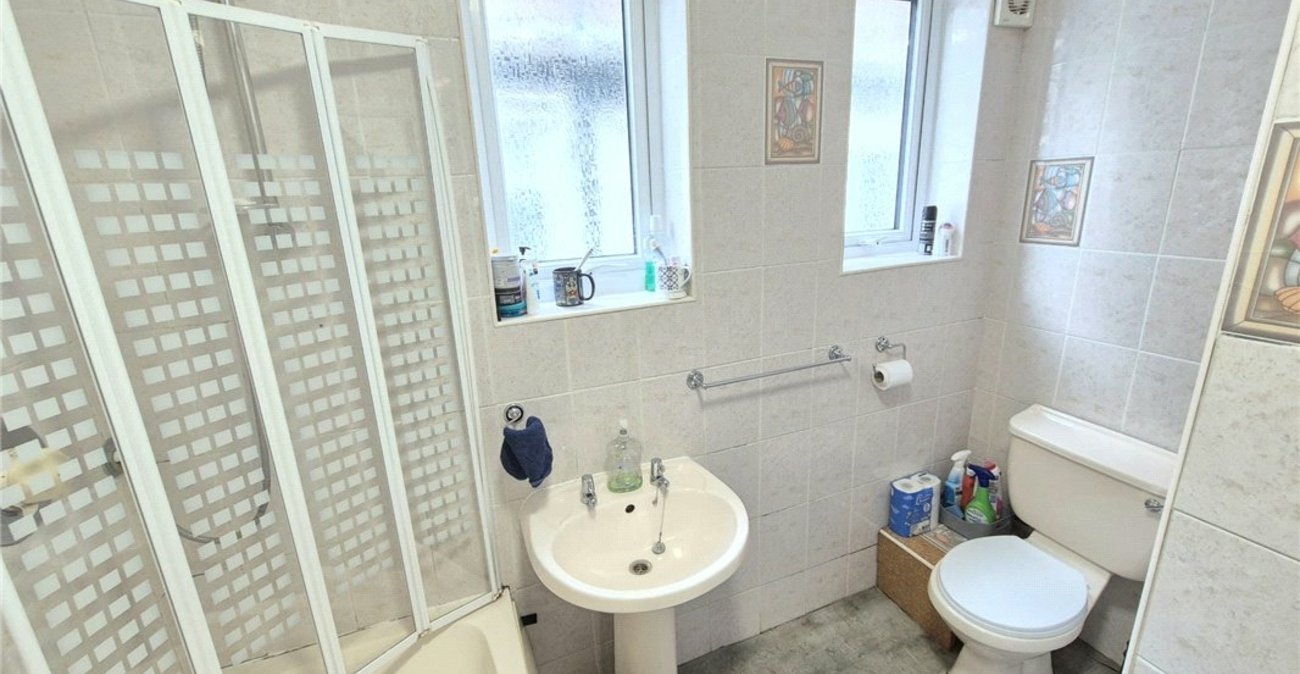 3 bedroom house for sale in Orpington | Robinson Jackson