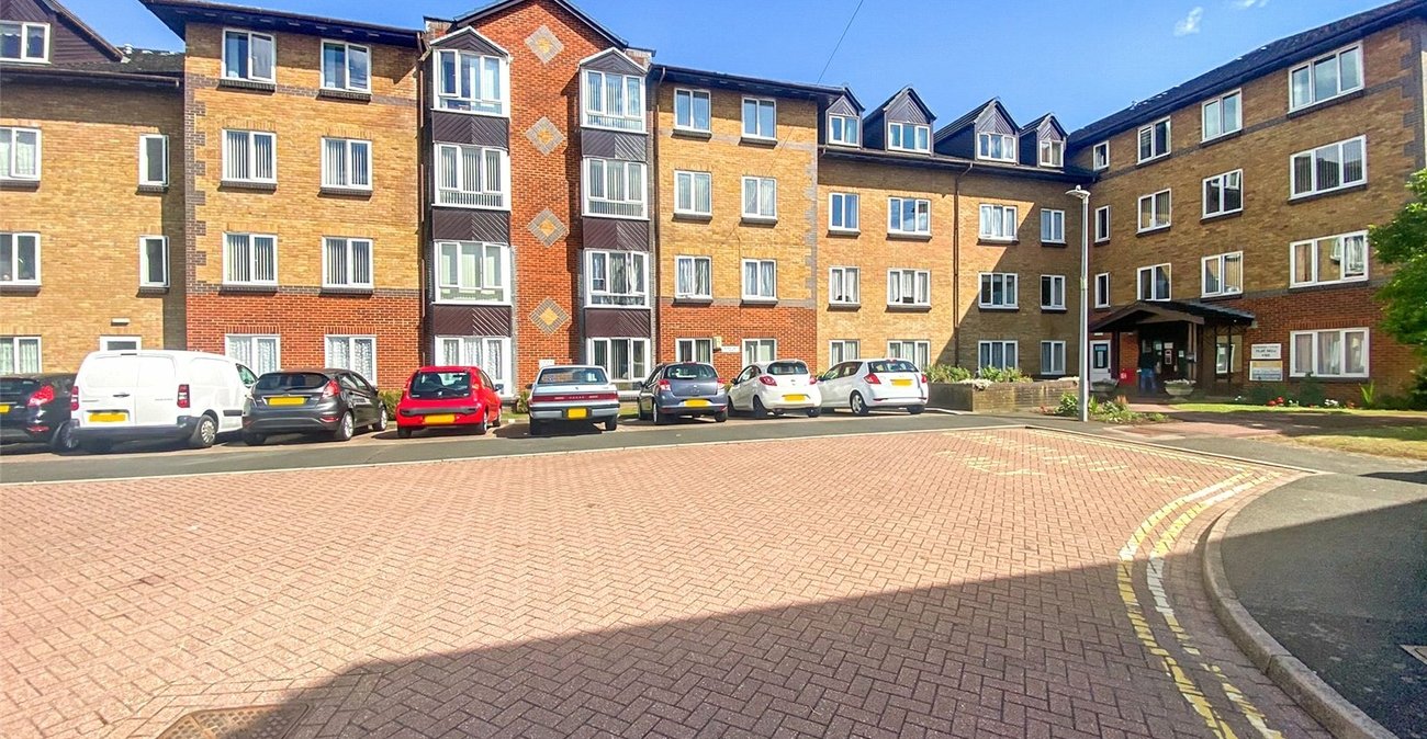 1 bedroom property for sale in Sittingbourne | Robinson Michael & Jackson